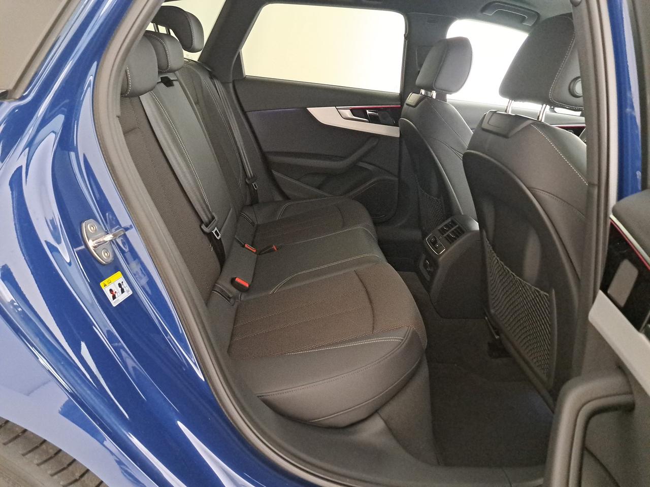 Audi A4 avant 40 2.0 tdi mhev s line edition 204cv s-tronic