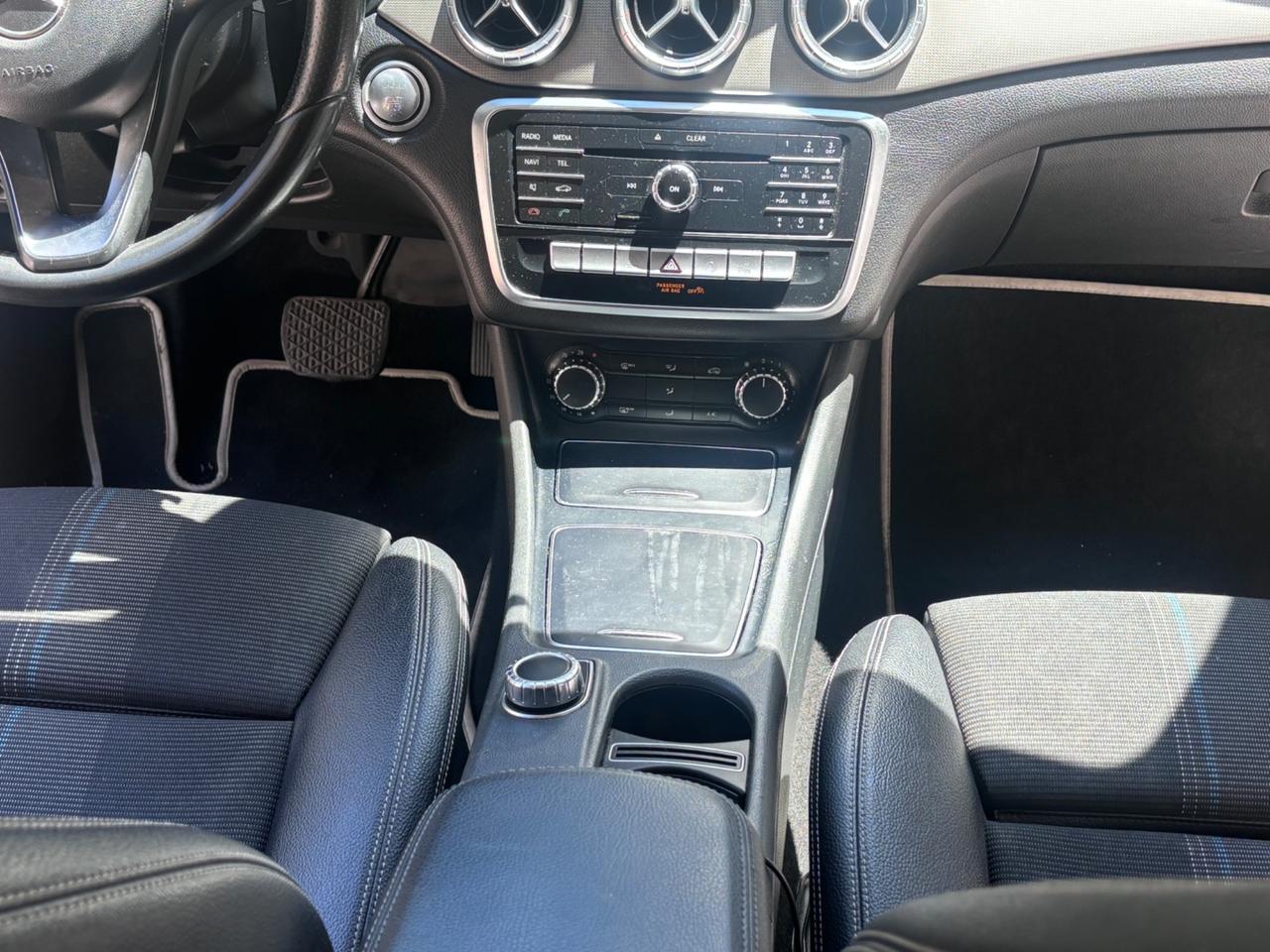 Mercedes-benz CLA 200 d S.W. Automatic Premium