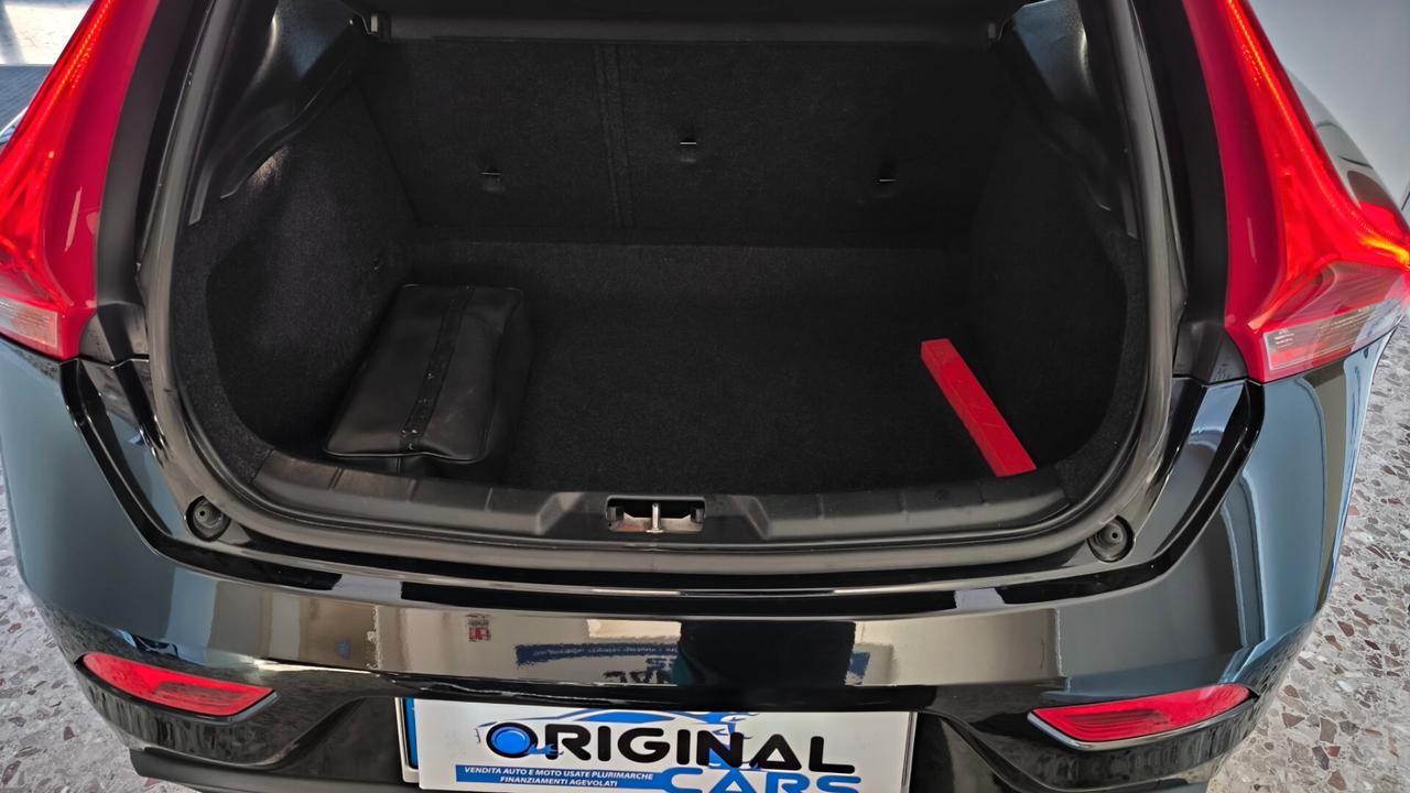 Volvo V40 D2 Kinetic