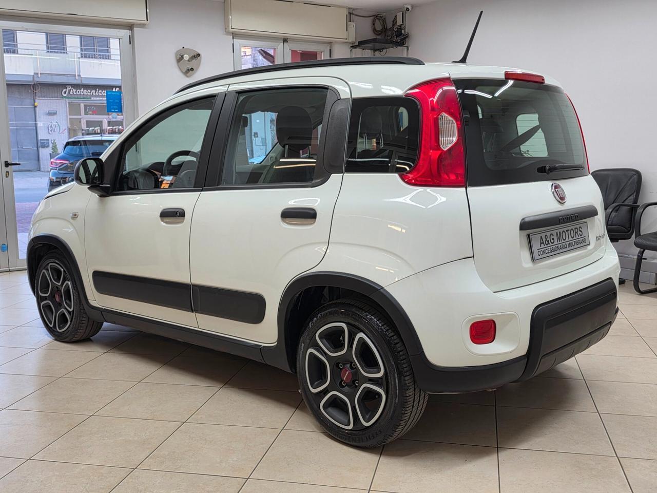 FIAT PANDA 1.0 FireFly S&S Hybrid CITY LIFE