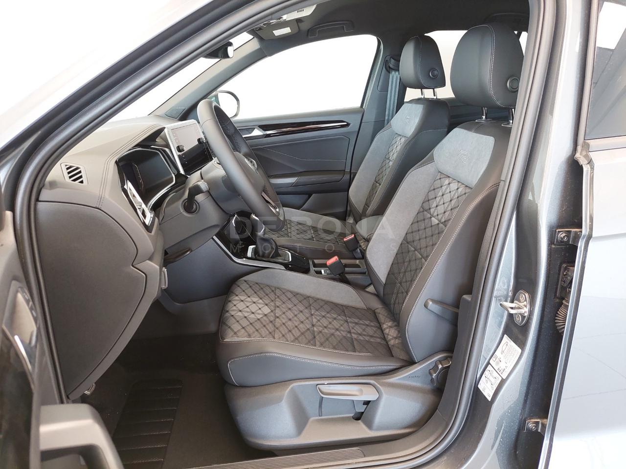 Volkswagen T-Roc 2.0 tdi r-line 115cv