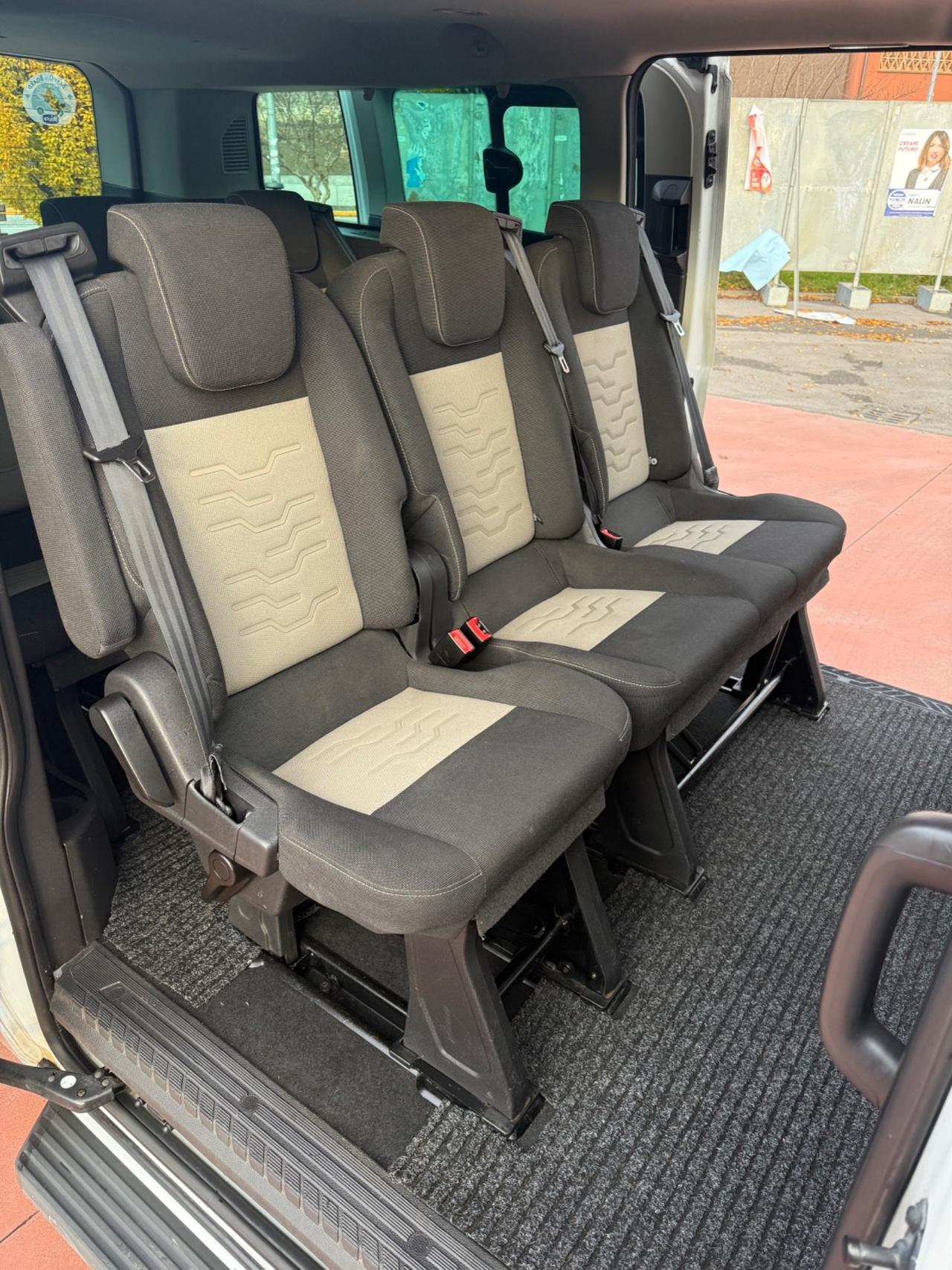 Ford Tourneo Custom 300 2.2 TDCi 155CV PL Trend