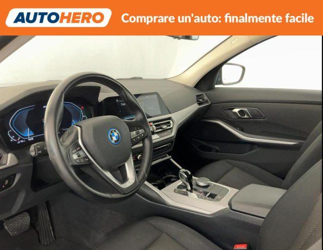 BMW 320 e Touring Business Advantage