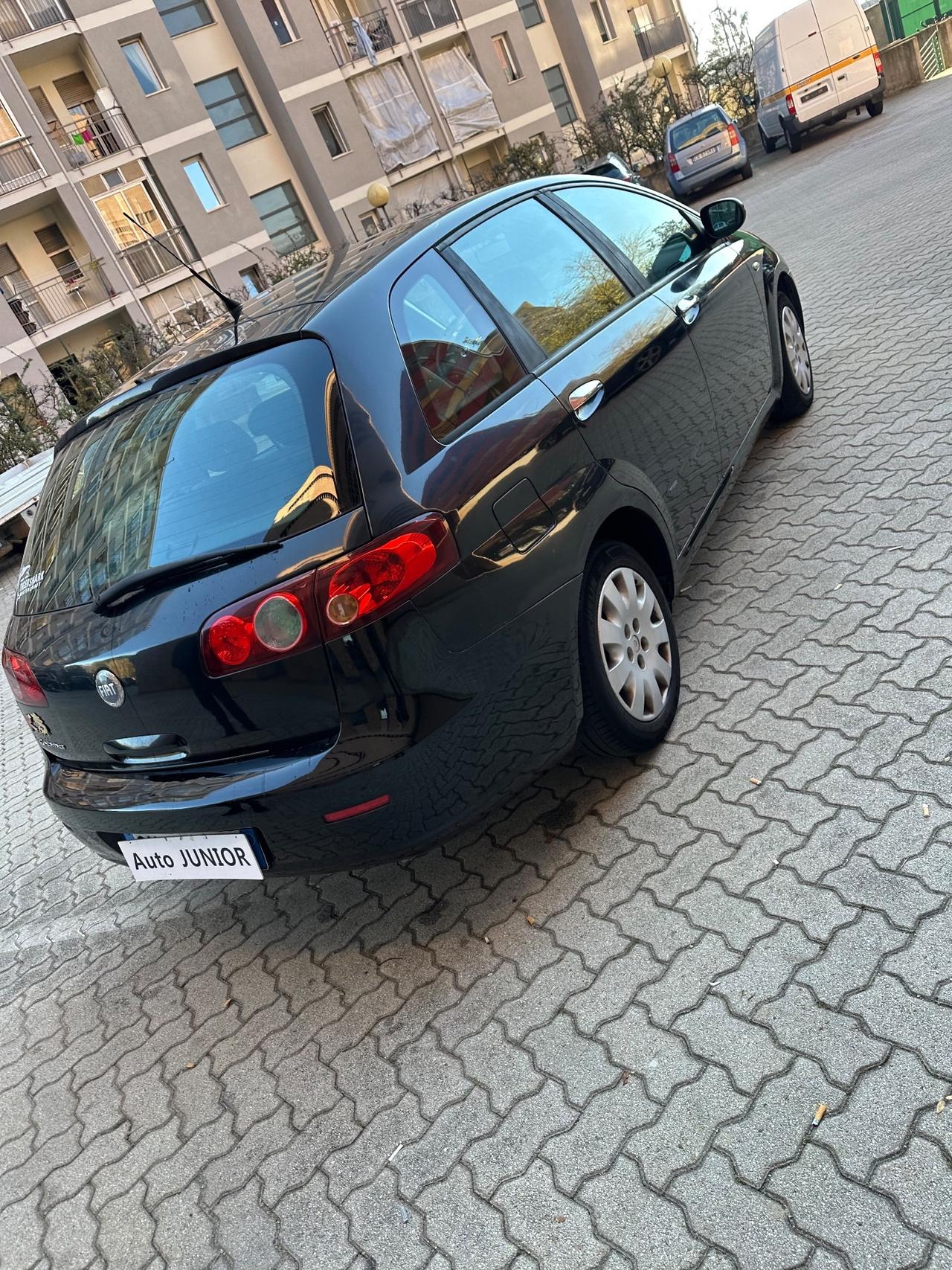Fiat Croma 1.9 Multijet Active