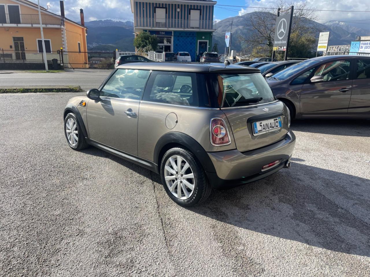 Mini 1.6 One d garanzia