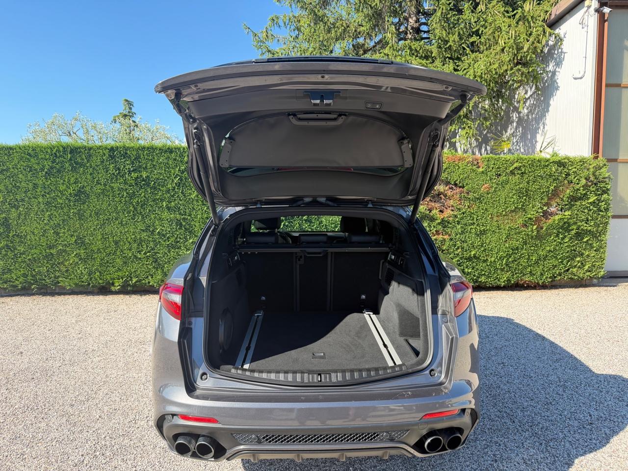 Alfa Romeo Stelvio 2.9 Bi-Turbo V6 510 CV AT8 Quadrifoglio