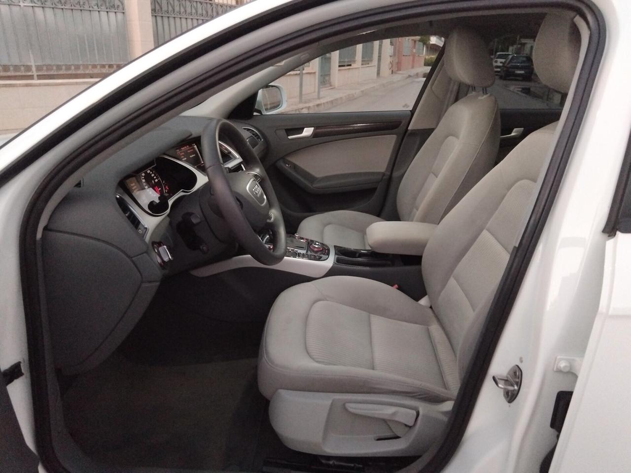 Audi A4 Avant 2.0 TDI clean diesel Advanced