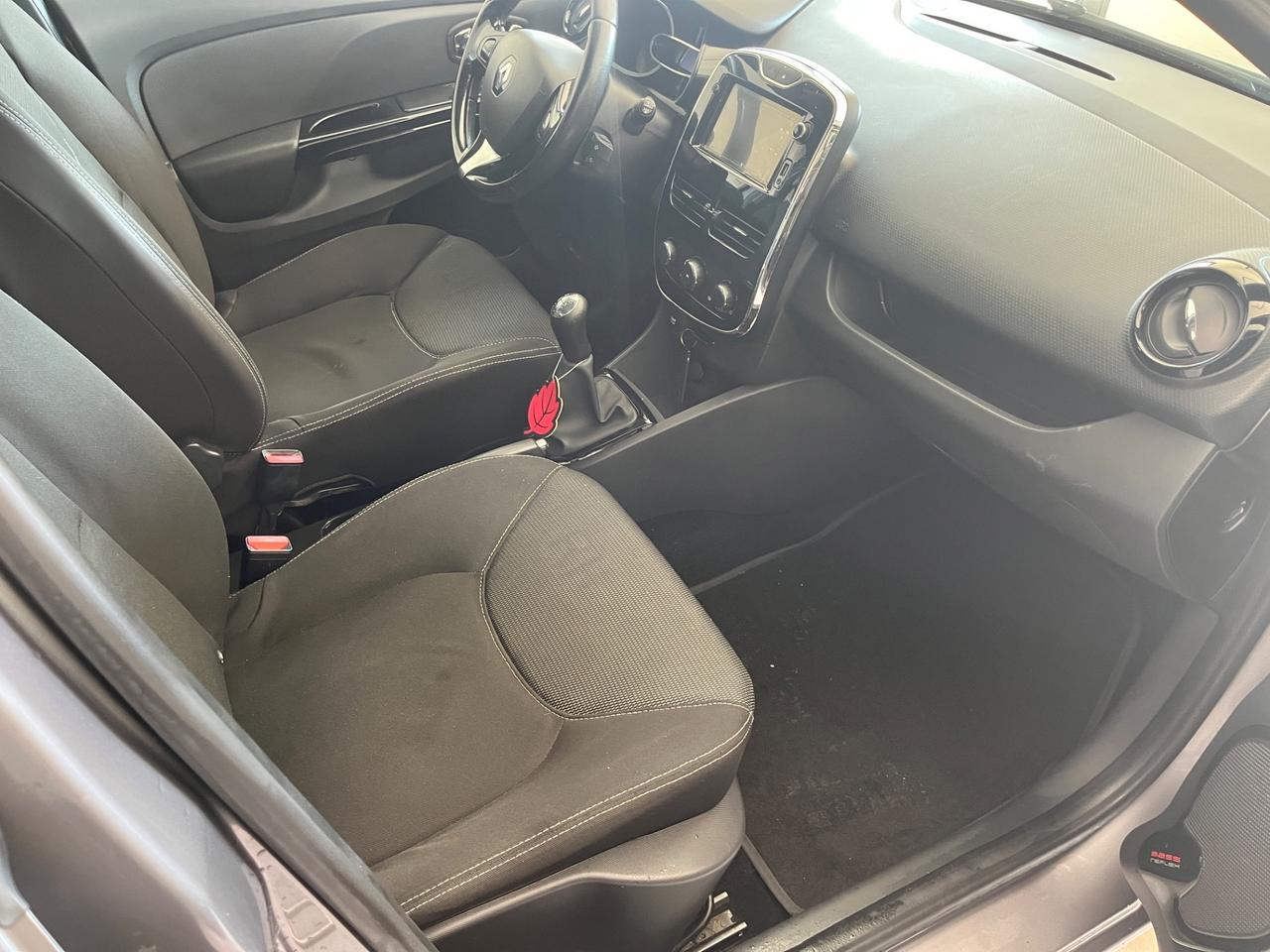 Renault Clio 1.2 16V 5 porte Dynamique