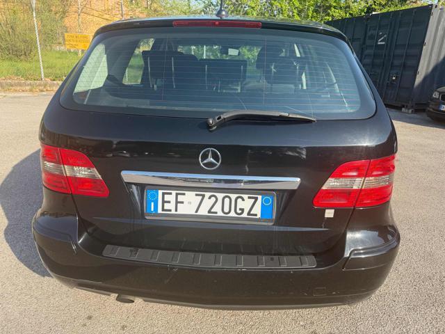 MERCEDES-BENZ B 180 CDI Premium senza nessun lavoro da fare