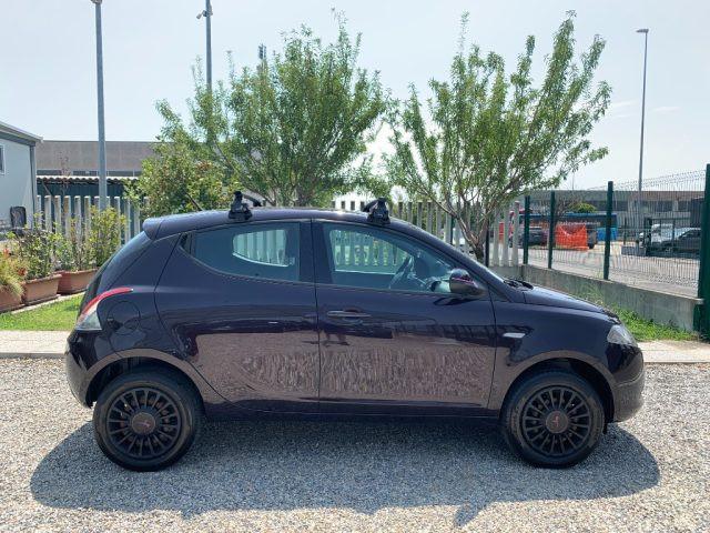 LANCIA Ypsilon 0.9 TwinAir 85 CV 5 porte Metano Ecochic Gold