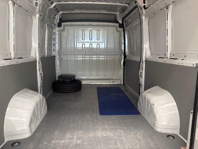 FIAT Ducato 33 2.2 Mjt 140CV PM-TN Easy Pro Furgone