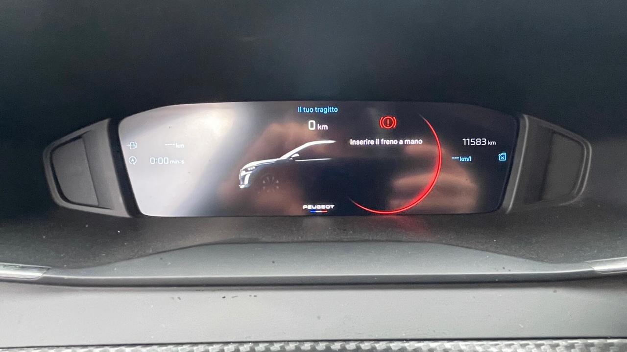 Peugeot 208 PureTechAllure (incidentata)