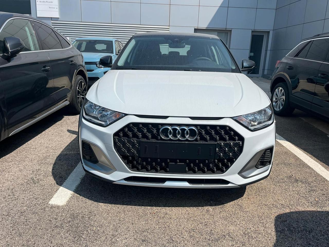 Audi A1 allstreet 30 TFSI Business