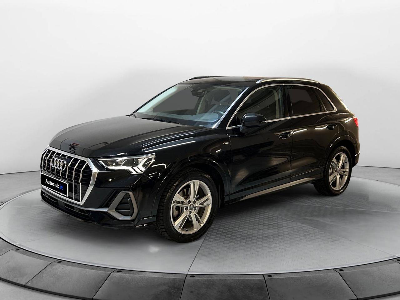 Audi Q3 40 2.0 tfsi S line edition quattro