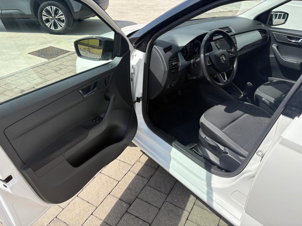 Skoda Fabia 1.0 MPI 60 CV Twin Color Nero