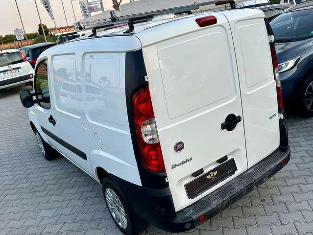 Fiat Doblo 1.6 103 CV Active Natural Power