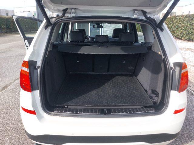 BMW X3 xDrive30dA 258CV Business Advantage Aut.