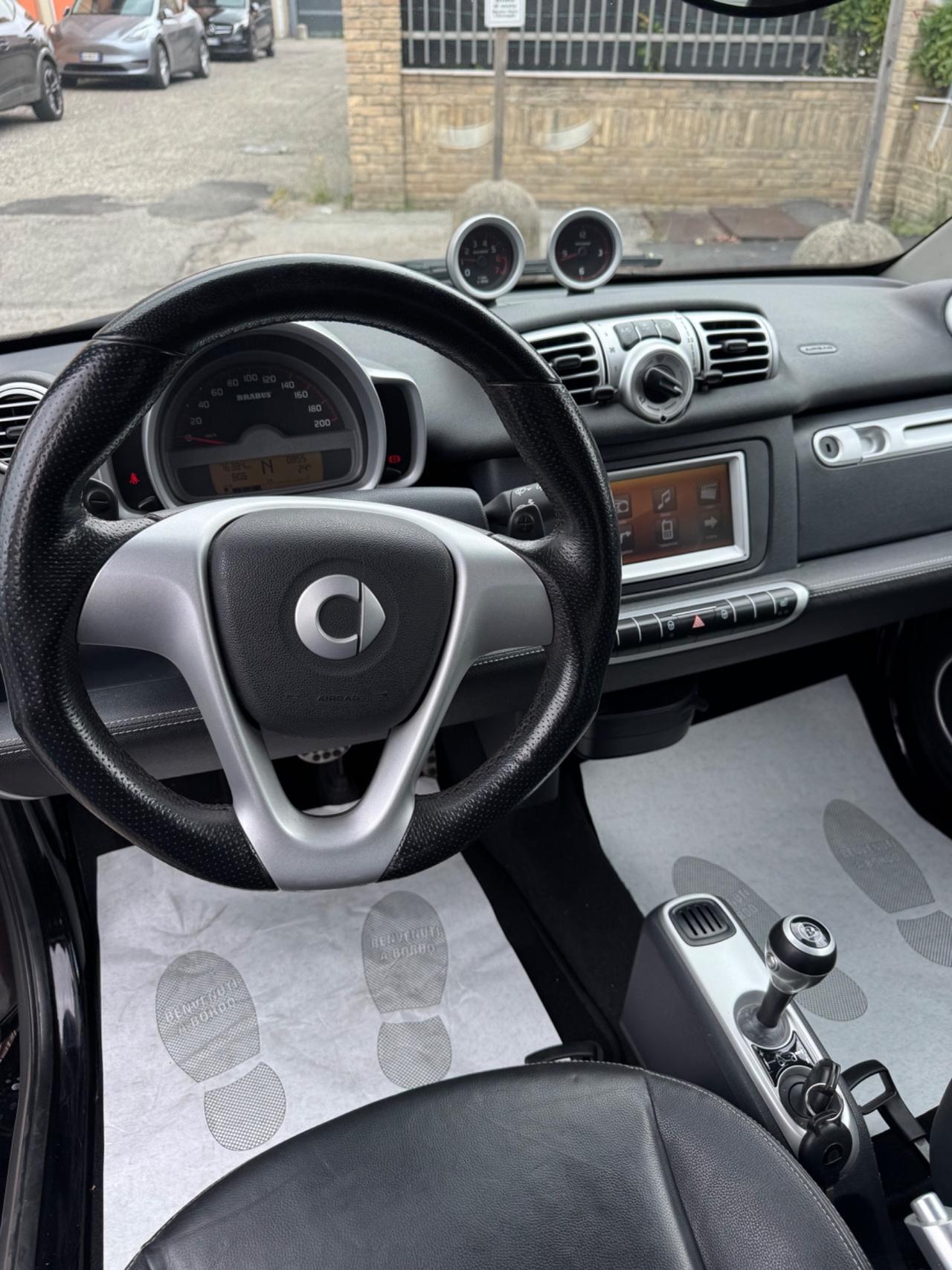 Smart ForTwo 1000 75 kW cabrio BRABUS Xclusive
