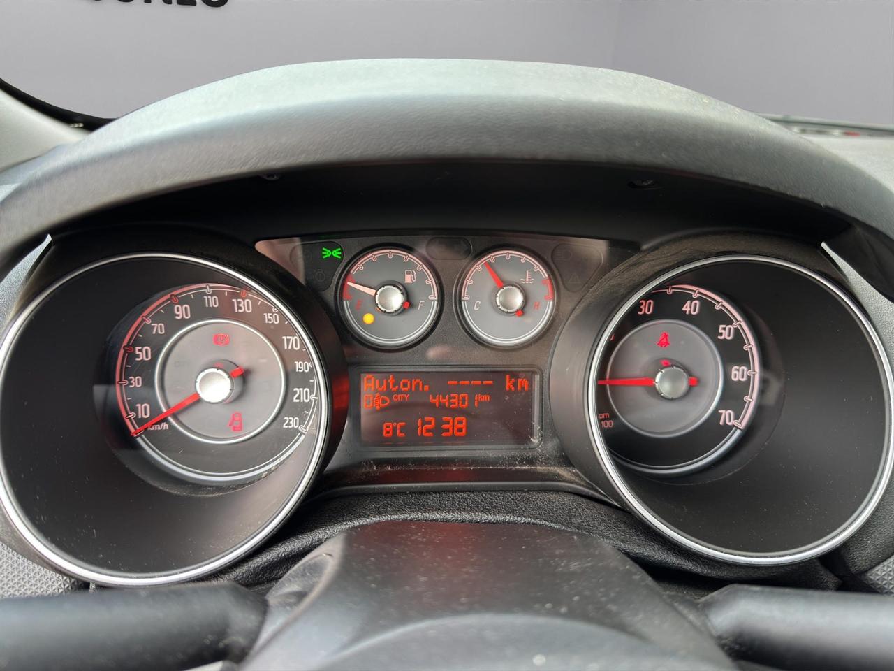 Fiat Punto 5p 1.2 Lounge E6