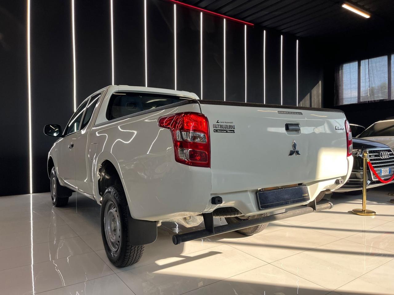 Mitsubishi L200 2.4 DI-D/154CV Double Cab Intense 55.000Km