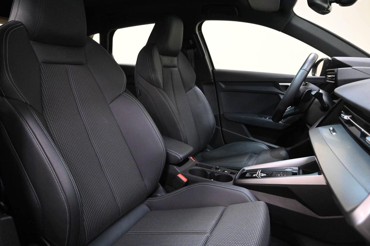 AUDI A3 4ª serie A3 SPB 35 TFSI S tronic S lin...