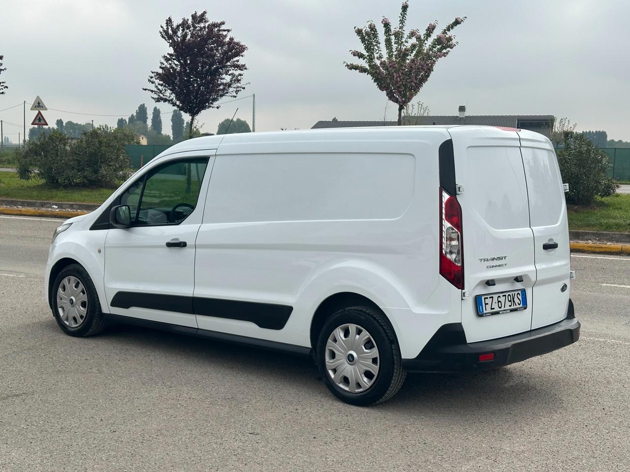 Ford Tourneo Connect - L2 1.5 TDCi -210-