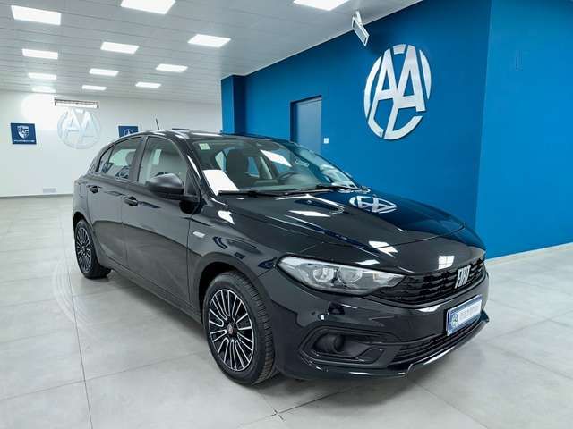 Fiat Tipo 1.6 MTJ 130 CV CITY LIFE PARI AL NUOVO