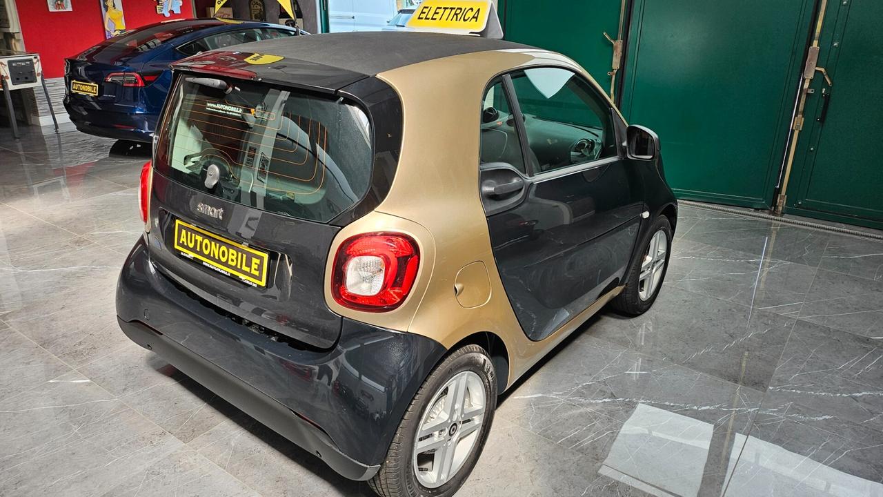 Smart ForTwo EQ Passion KM 9.000!!