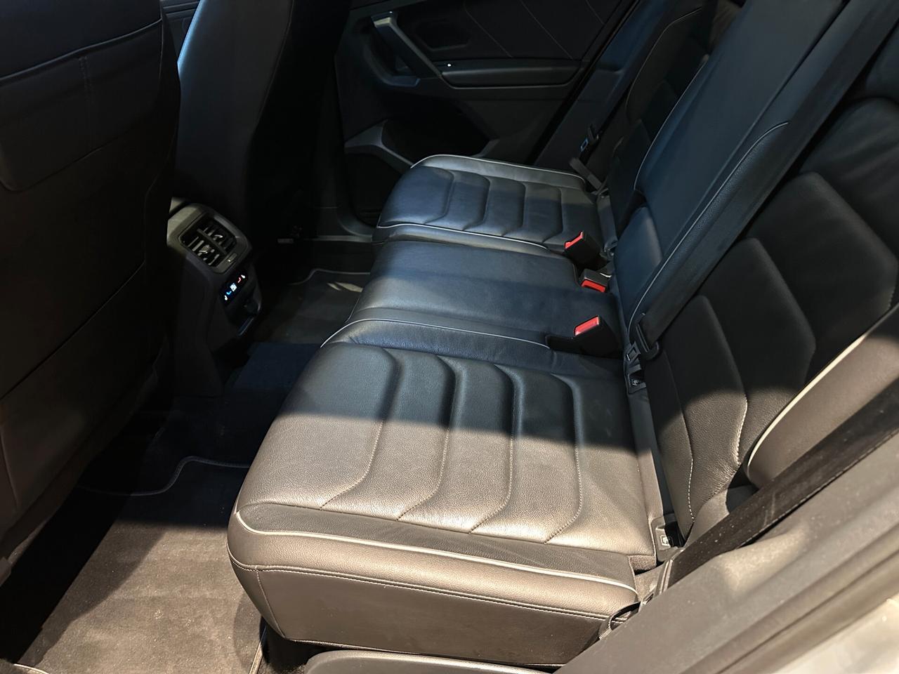 Volkswagen Tiguan 2.0 TDI 150 CV SCR R-Line