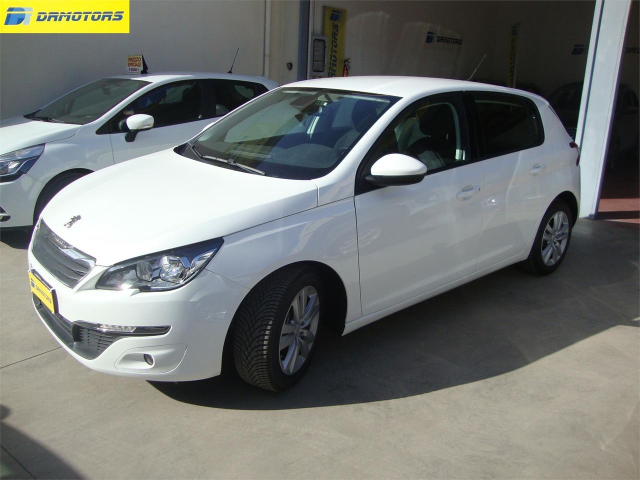 PEUGEOT 308 308 BlueHDi 120 S&amp;S Business