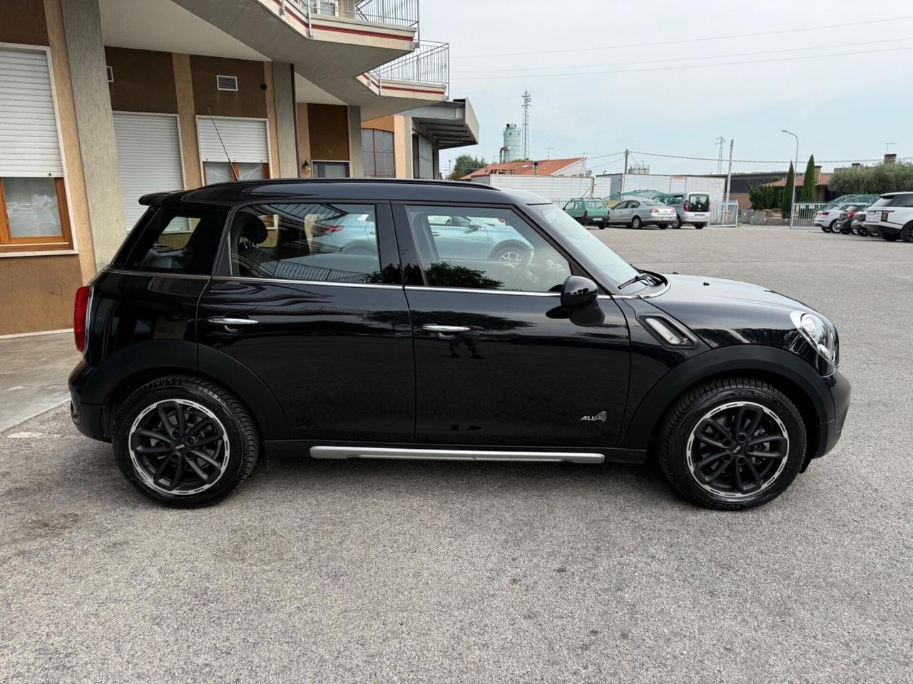 Mini Cooper SD Countryman 2.0 ALL4