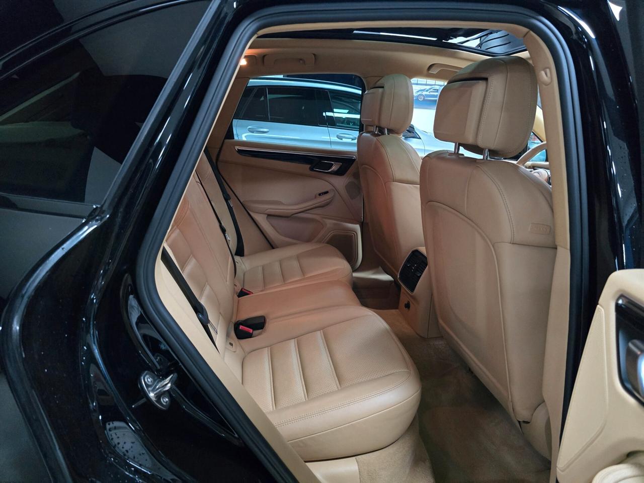 Porsche Macan 3.0 S Diesel (Tetto panorama )