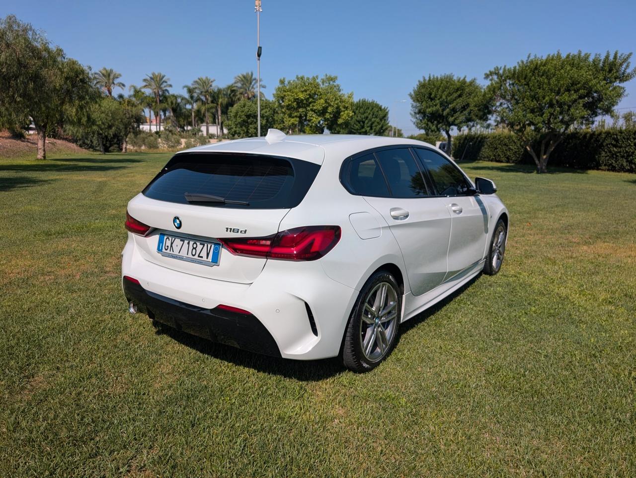 Bmw 116 116d 5p. Msport