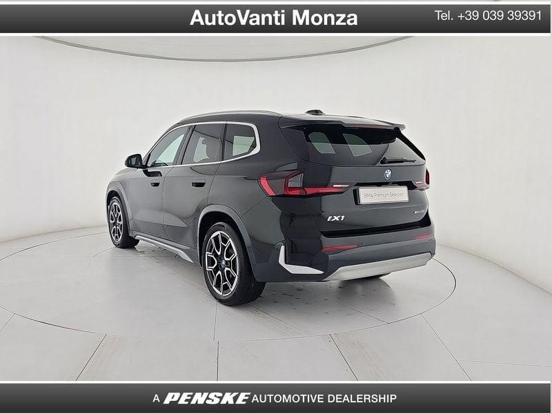BMW iX1 xDrive 30 xLine