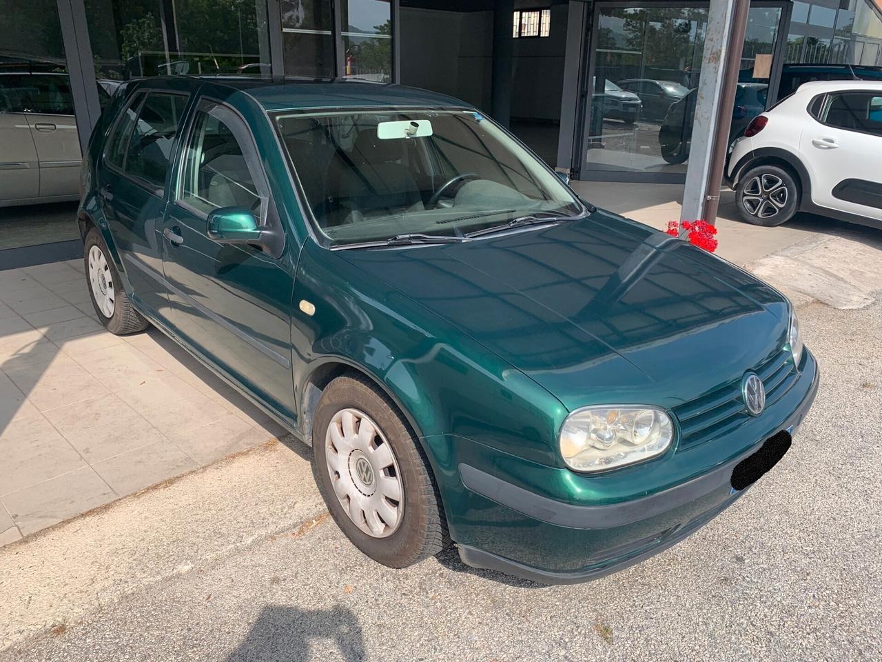 Volkswagen Golf 1.9 SDI