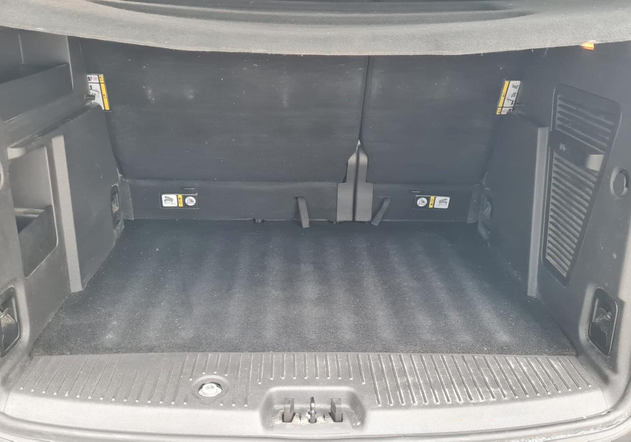Ford Tourneo Courier 1.0 EcoBoost 100 CV S&S Plus