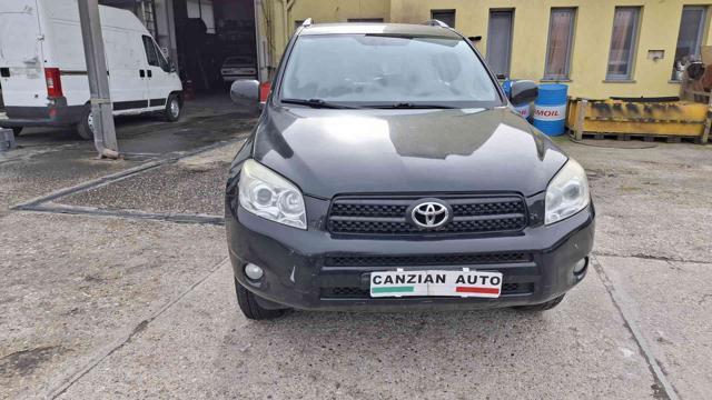 TOYOTA RAV 4 MY23 RAV 2.0 Luxury CAMBIO AUTOMATICO ROTTO