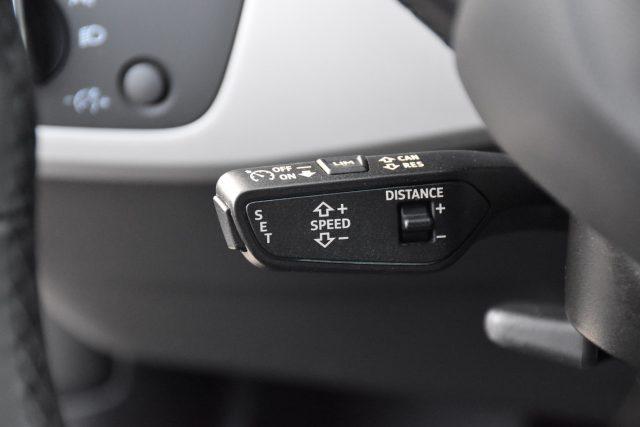 AUDI A4 Avant 35 TFSI S tronic Business *NAVIGATORE*