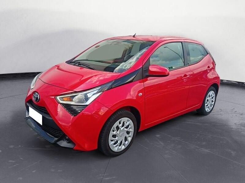 Toyota Aygo II 2018 5p 5p 1.0 x-business 72cv