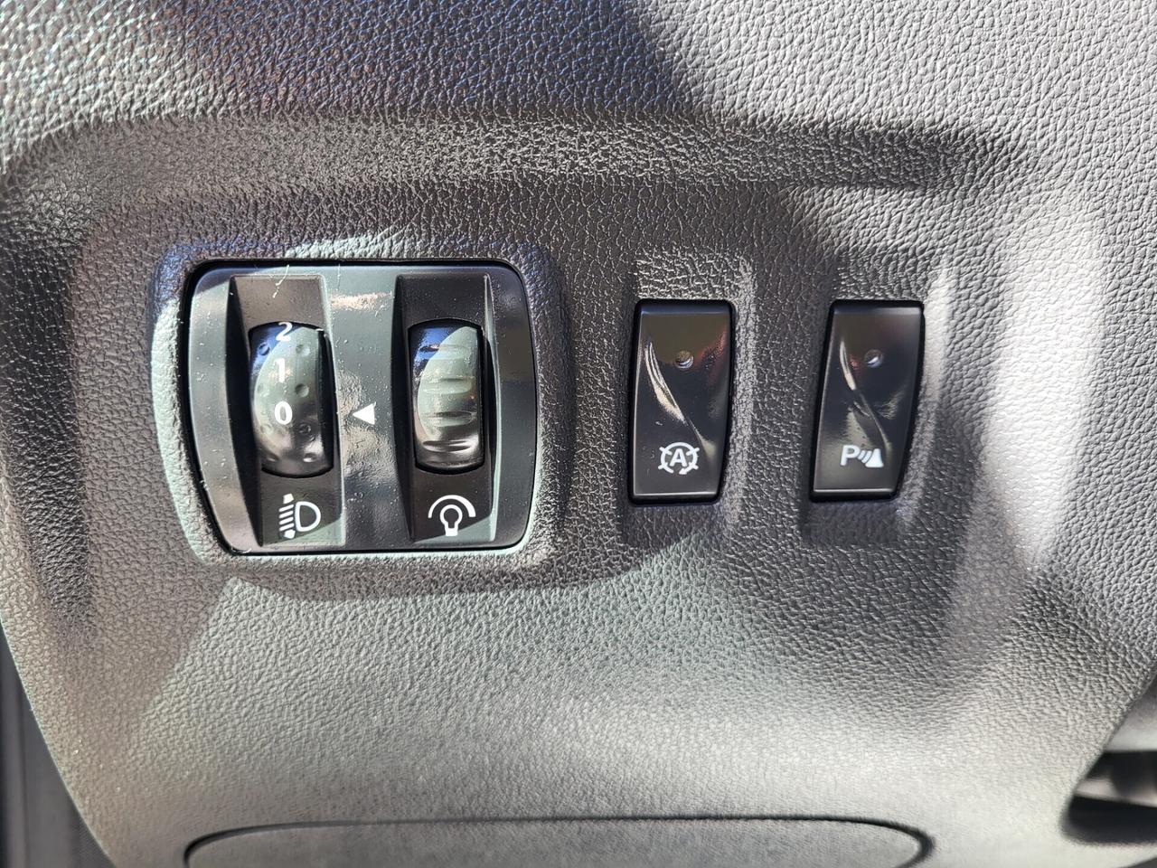 RENAULT CAPTUR 1,5 dCi-NAVI-CINTA DISTRIBU-EURO 6B