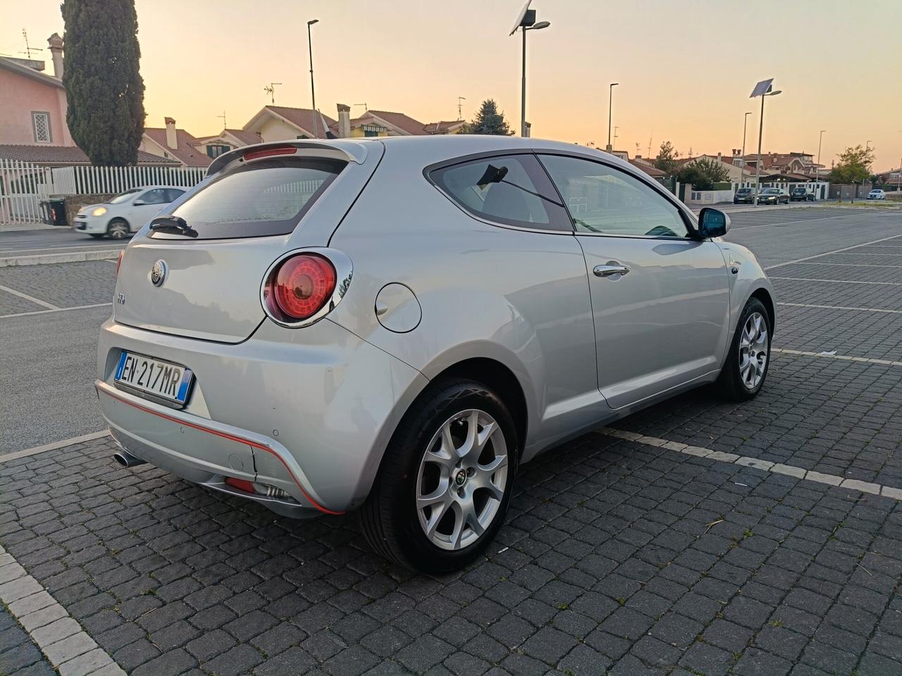 Alfa Romeo MiTo ALFA Mito 1.6 120cv Distinctive