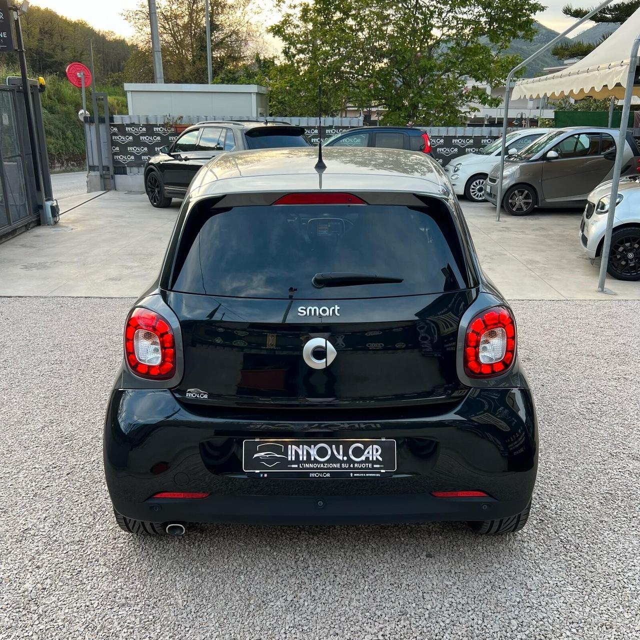 Smart ForFour 0.9 90CV PASSION TWINAMIC F1 NAVI LED UFF MERCEDES