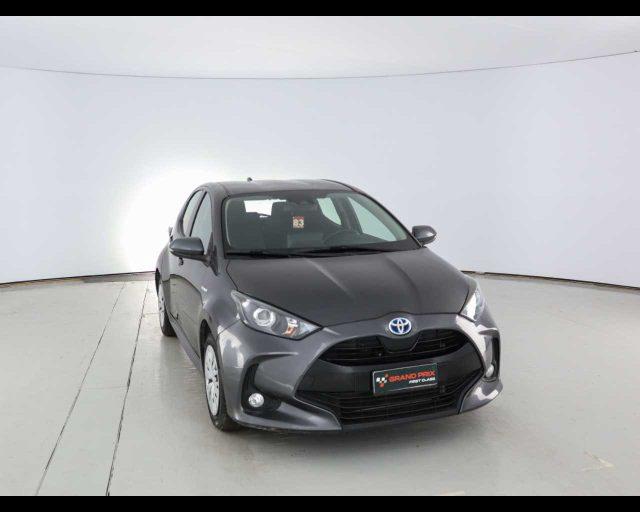 TOYOTA Yaris 1.5 Hybrid 5 porte Business