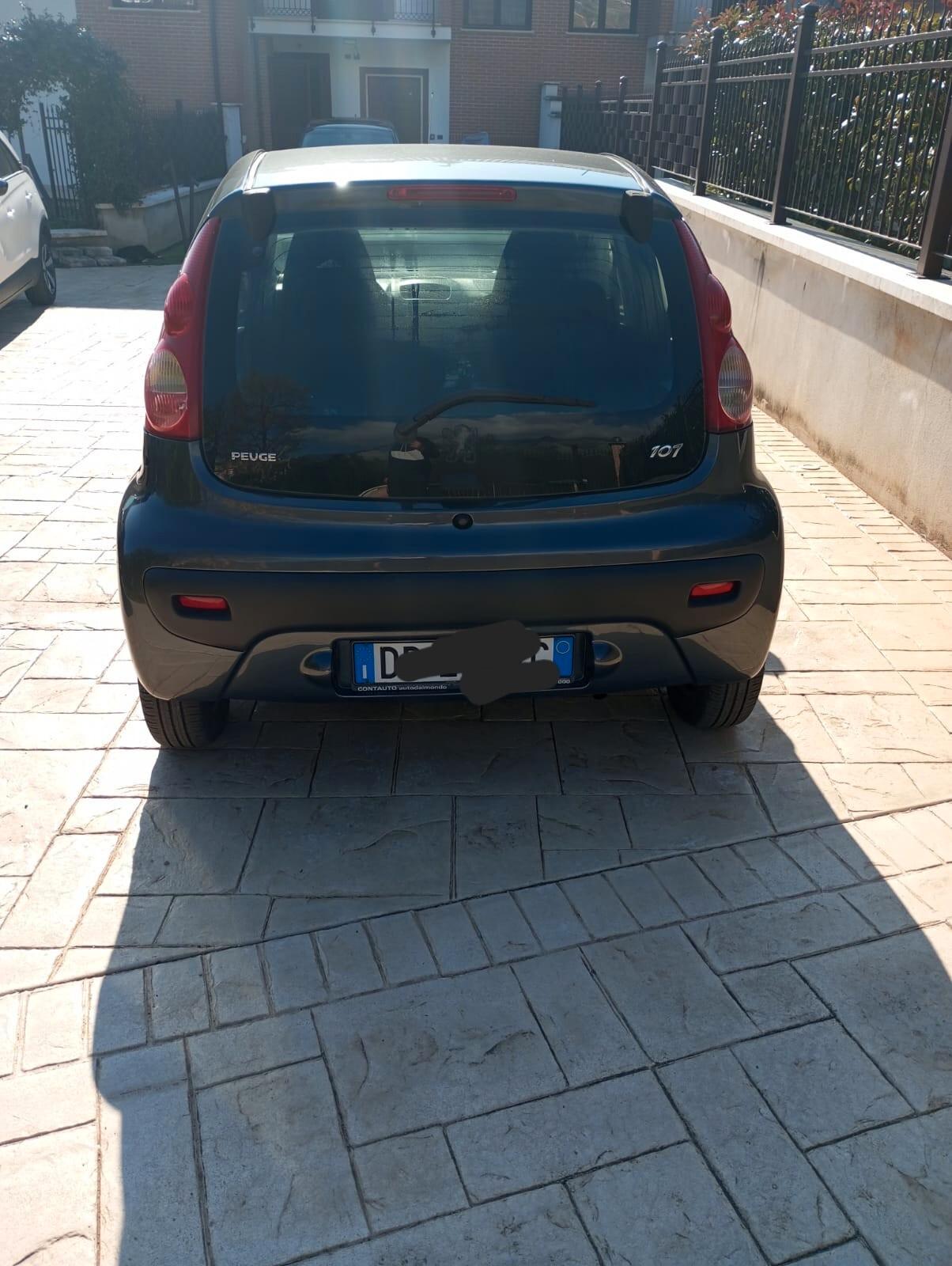 Peugeot 107 1.0 68CV 5p. Sweet Years