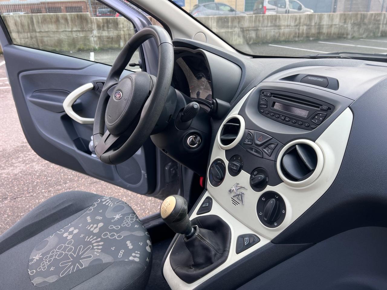 Ford Ka Ka+ 1.2 8V 69CV Titanium un.pro soli 35 milankm