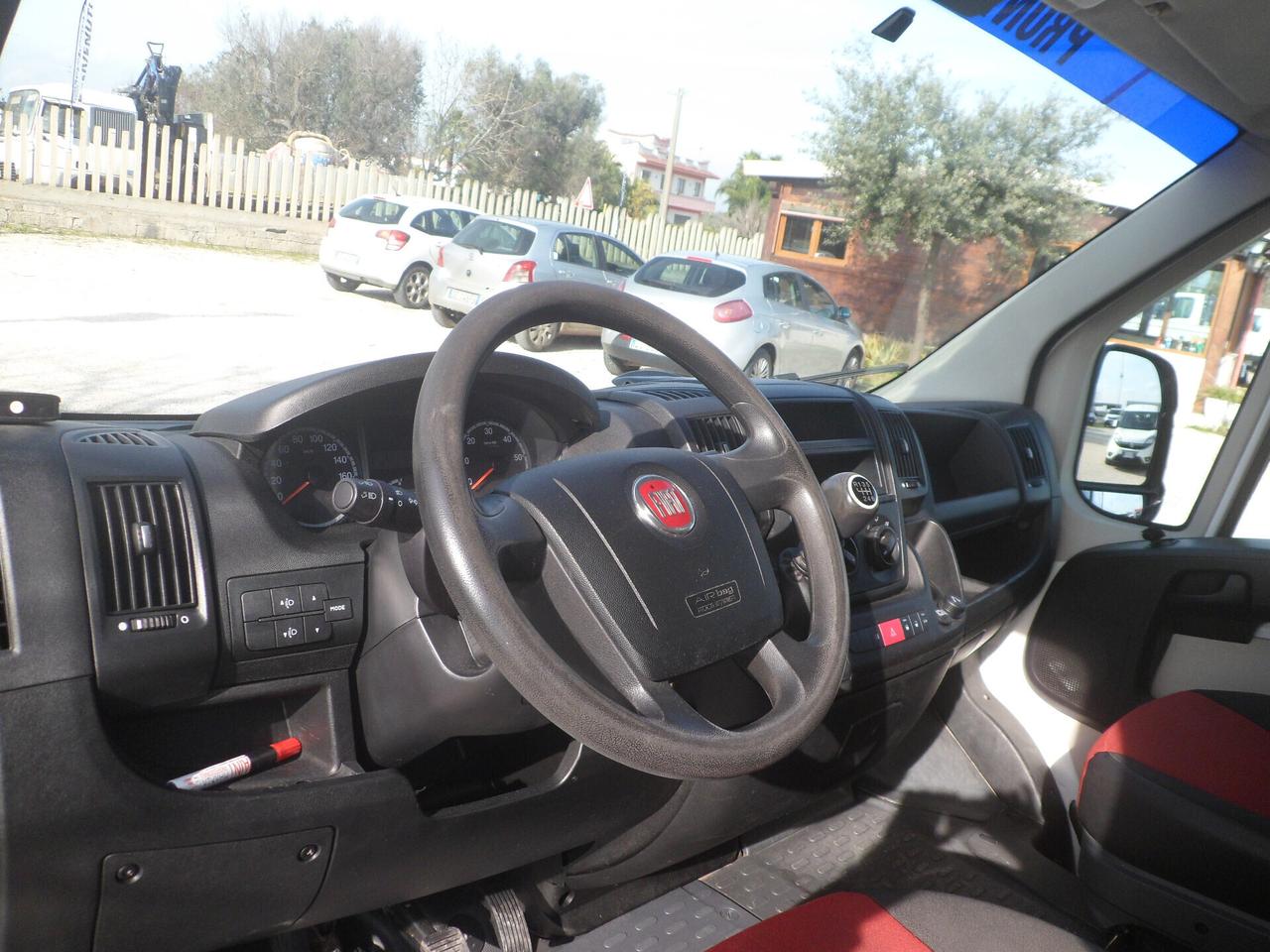 Fiat Ducato furgone tetto basso lungo