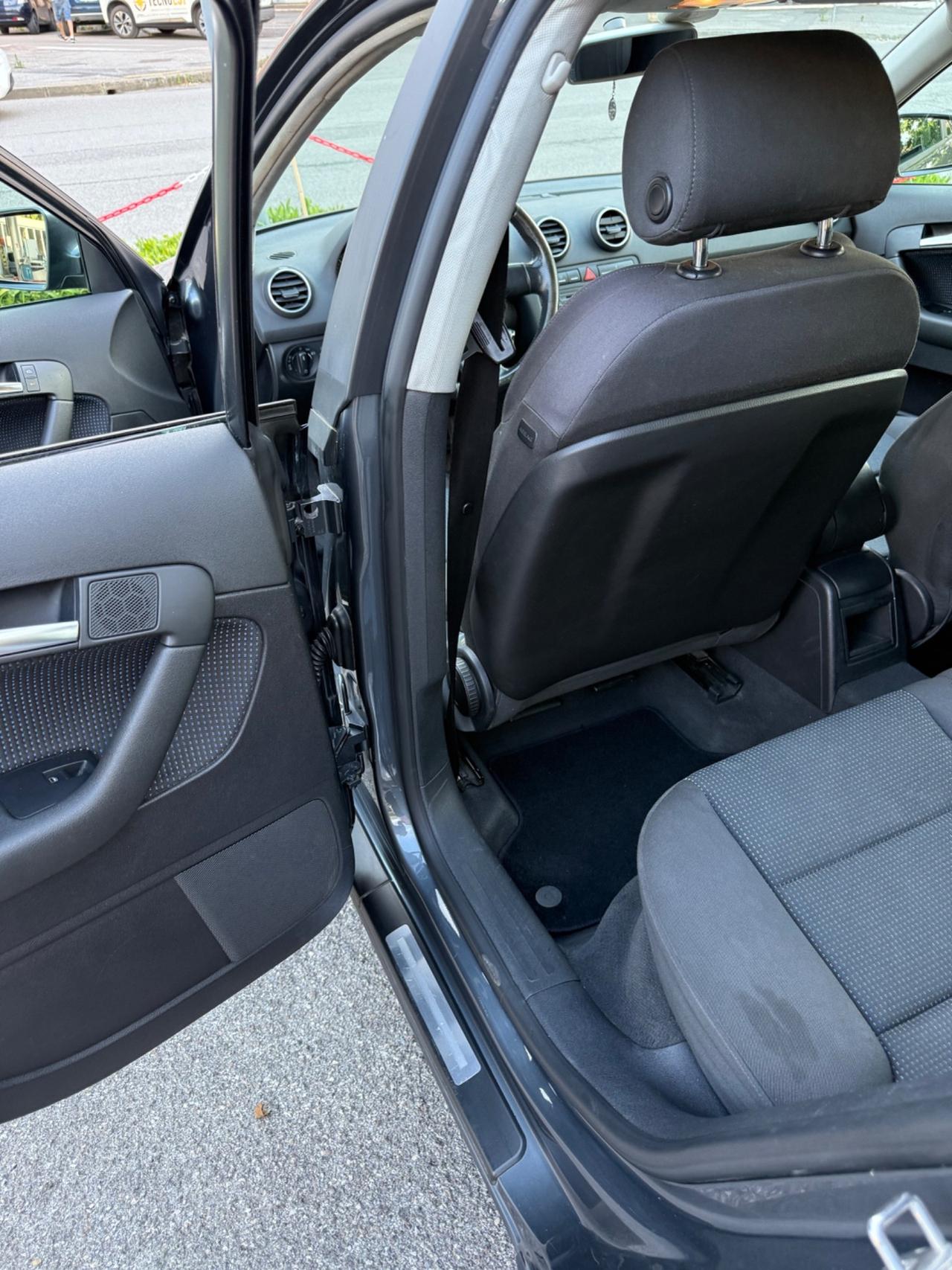 Audi A3 2.0 16V TDI Attraction