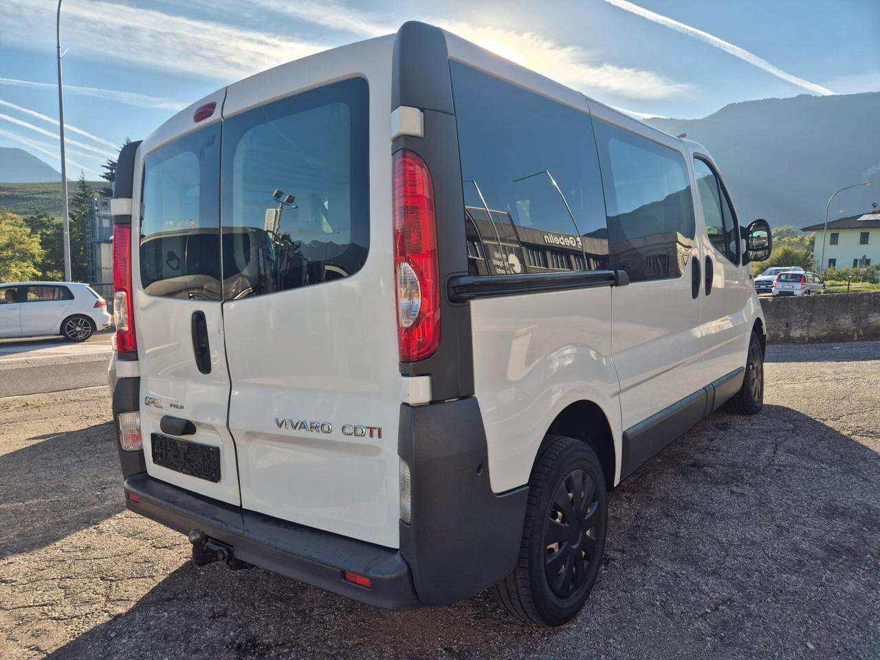 OPEL VIVARO 9 POSTI