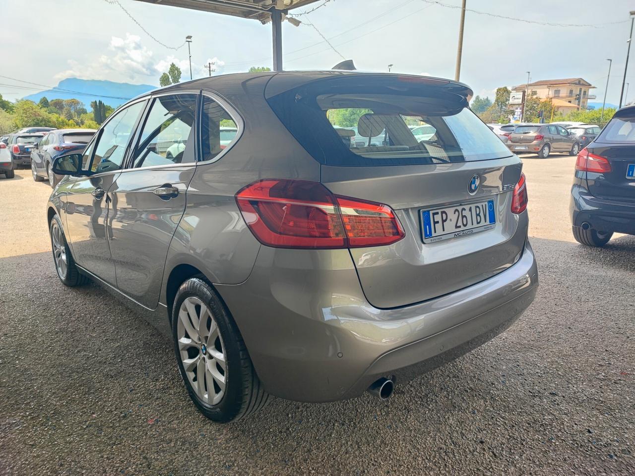 Bmw 2er Active Tourer 218d Sport