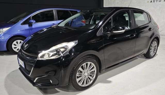 Peugeot 208 Benzina euro 6 Neopatentati Km 70.000